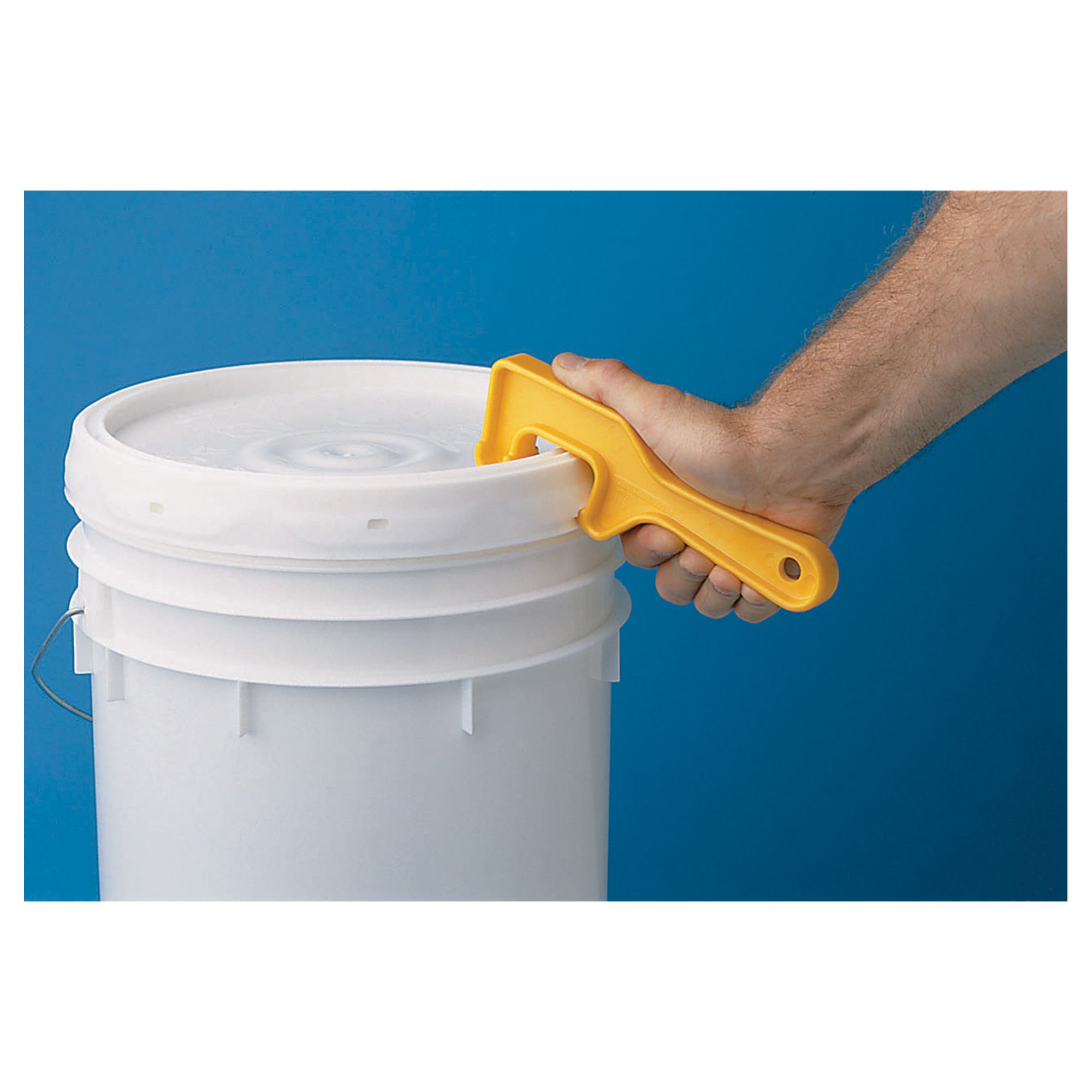 Lid Claw Opens Big Plastic Buckets The Easy Way Northern Tool